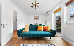 Clapham Serenity Garden Retreat With Free Parking