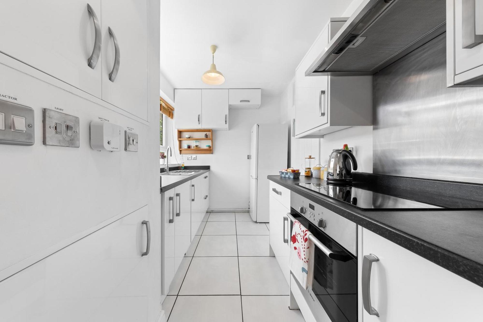 Clapham Serenity Garden Retreat With Free Parking London Exterior photo